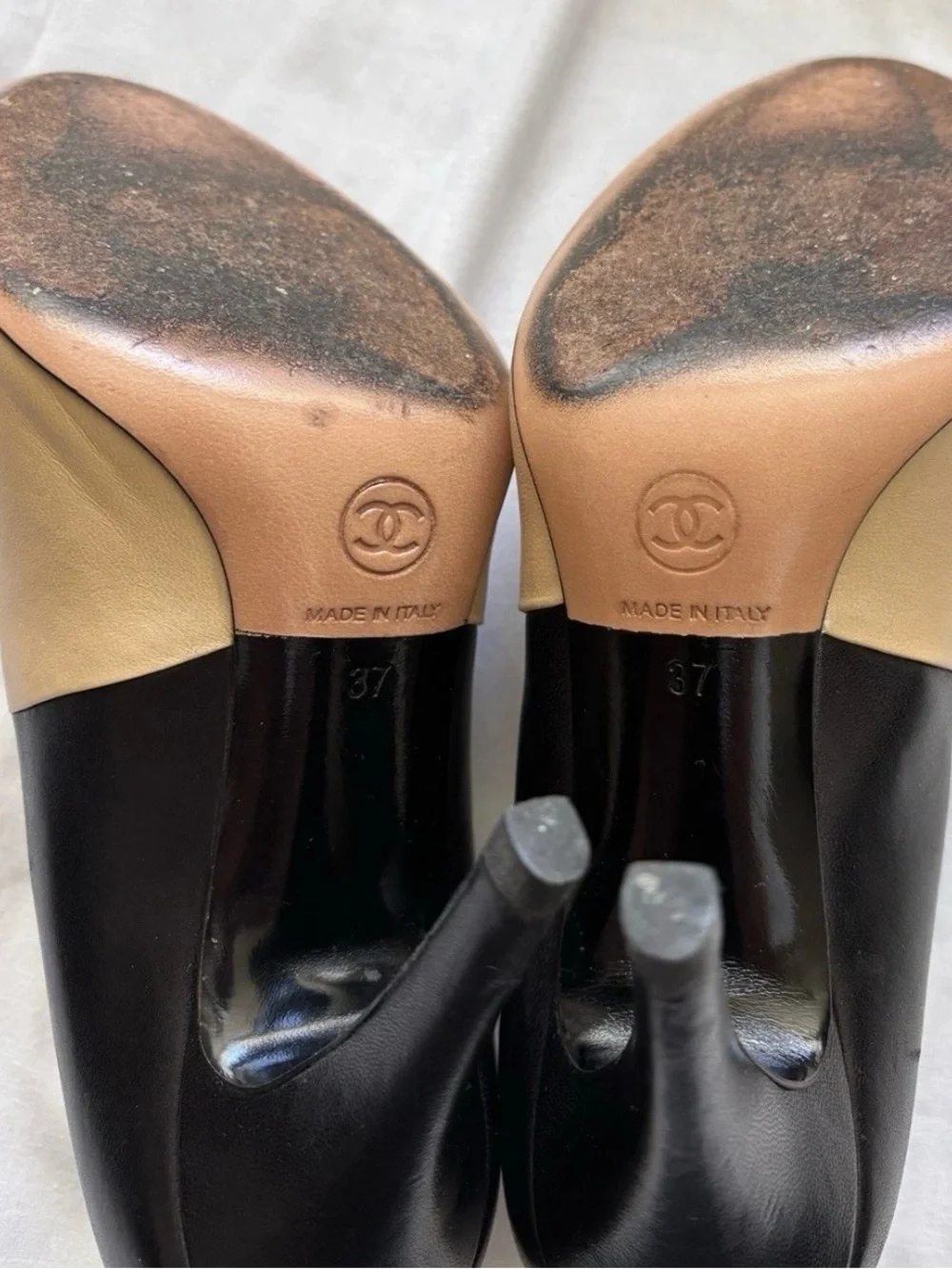 CHANEL Mary Jane Heels Beige/Black Size 37 with box
